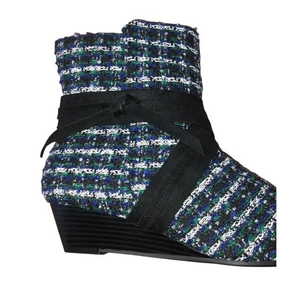 NWOT Comfortview The Kimora Tweed Bootie By Comfort View size 10.5 - Picture 4 of 12
